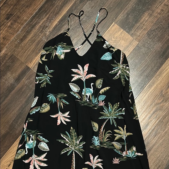 Old Navy Black Tropical Print Maxi Dress - Picture 1 of 8